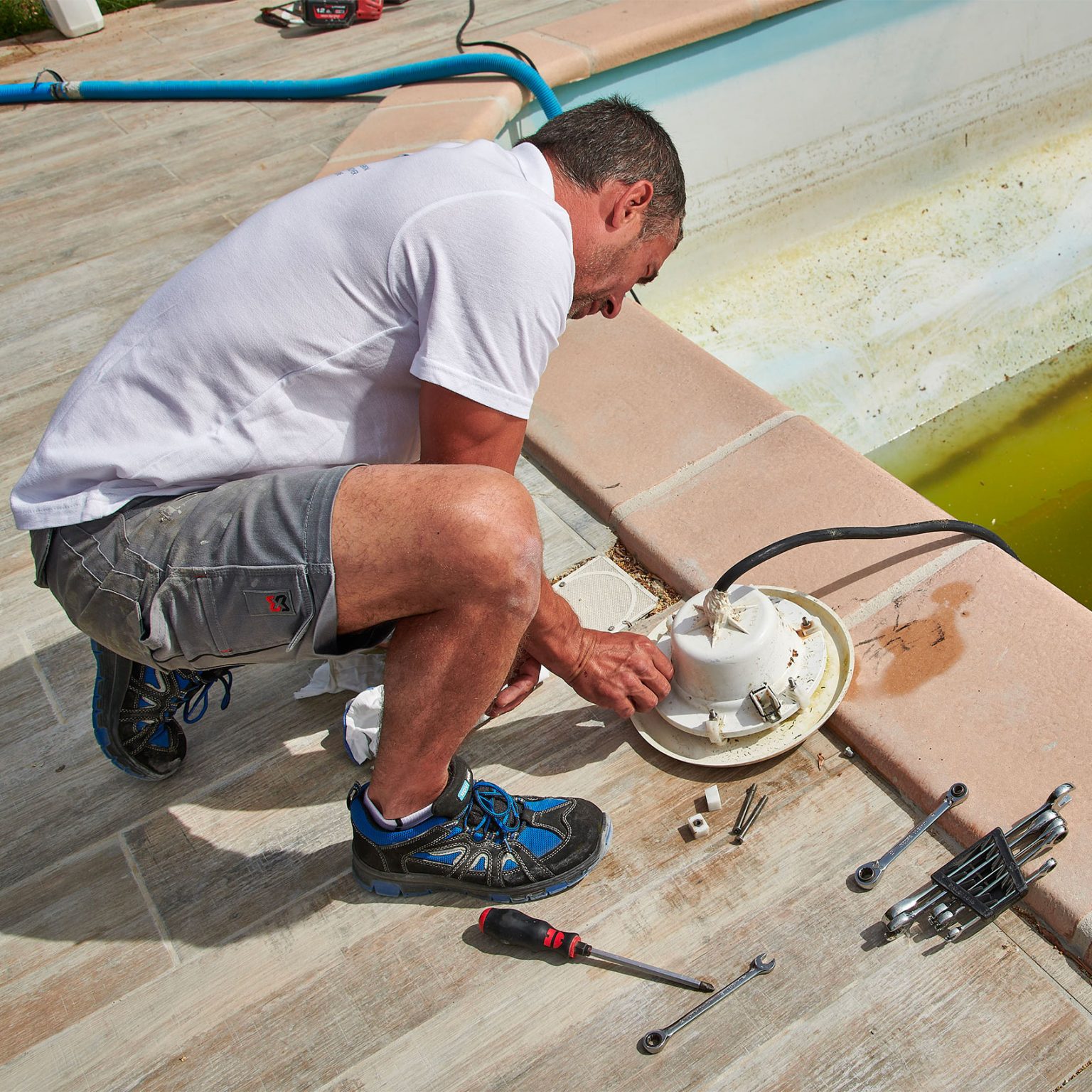 Comment changer un projecteur de piscine — free download