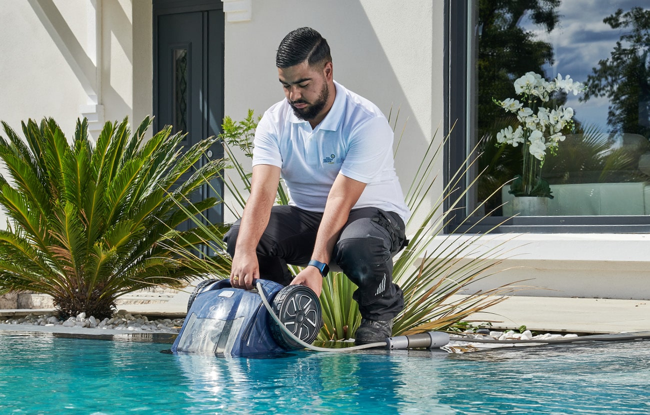 Entretien Du Robot Nettoyeur De Ma Piscine A